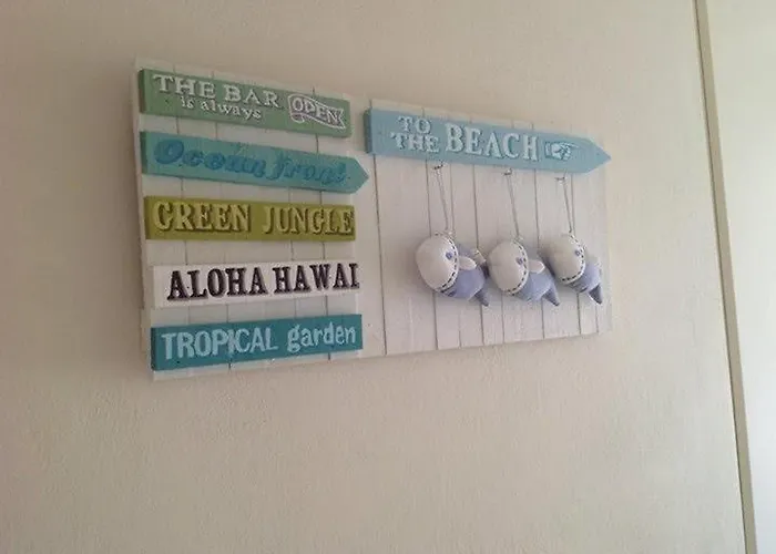 Chiqui Luxury Alónnisos