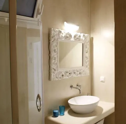 Chiqui Luxury Alónnisos